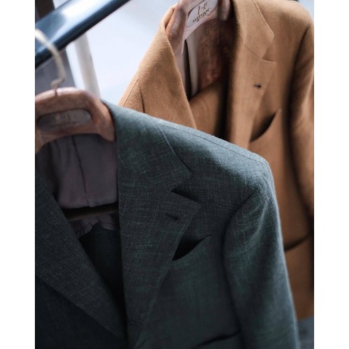 Caccioppoli Jackets vs Harrisons Mersolair by Prestitch